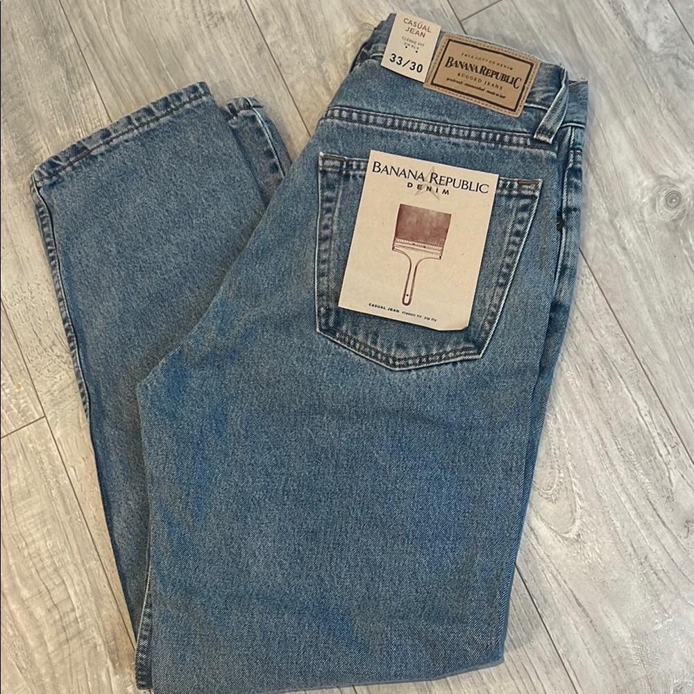 Banana Republic Casual Jean Classic Fit Zip Fly 33/30 NWT!